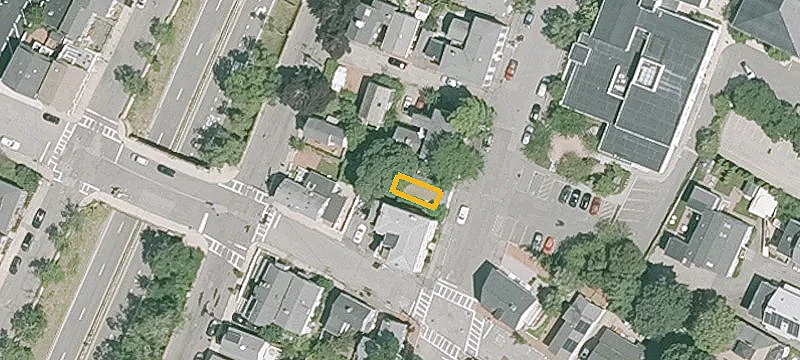 34 12th Market Sq