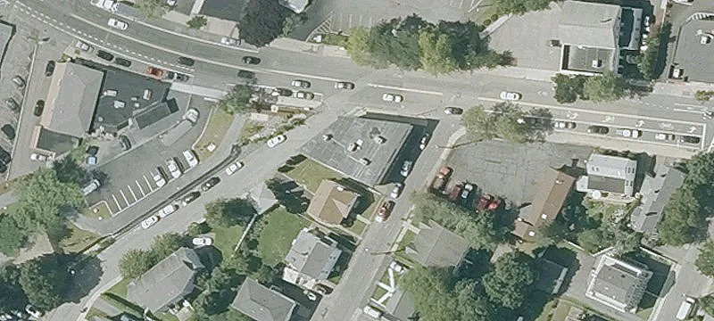 372 Main St