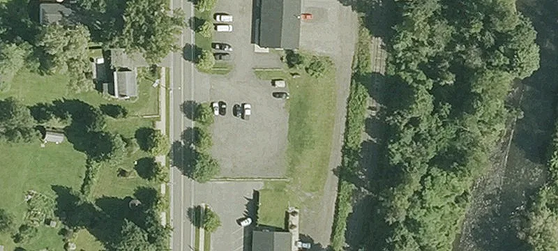 42 Crystal St