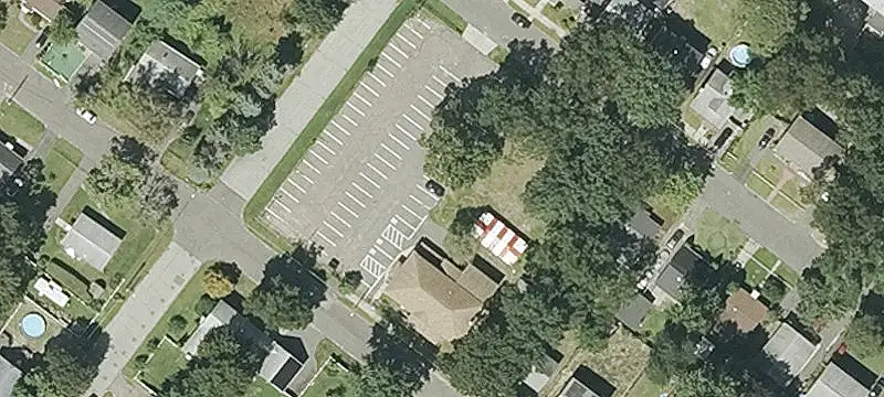 89 Parallel St