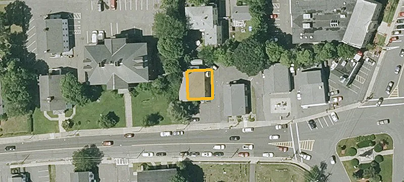 15 Main St