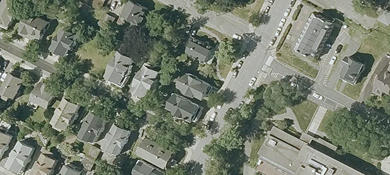 112 Packard Ave