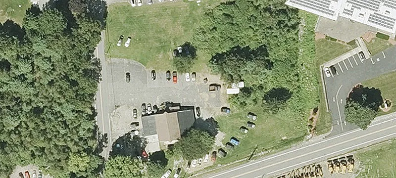 389 Main St