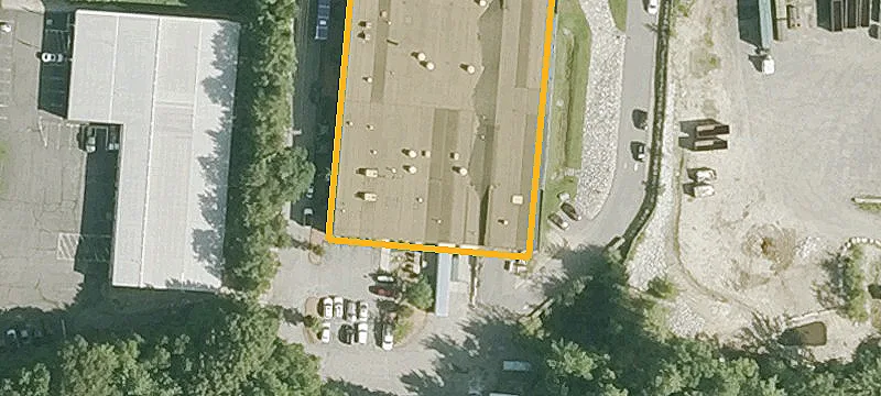 369 Douglas Rd