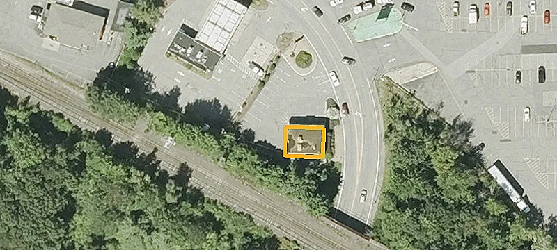 33 Pearson Blvd
