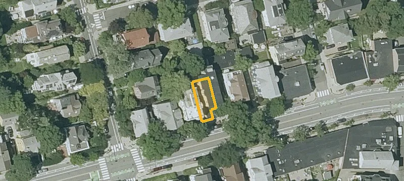 385 Huron Ave, Unit 1A