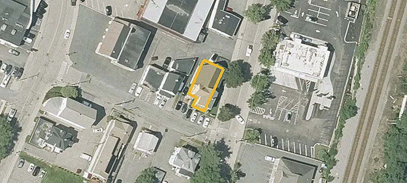 51 Vernon E St