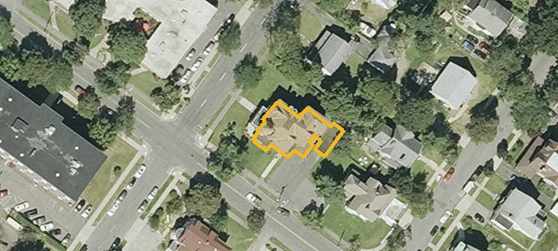 210 Linden St