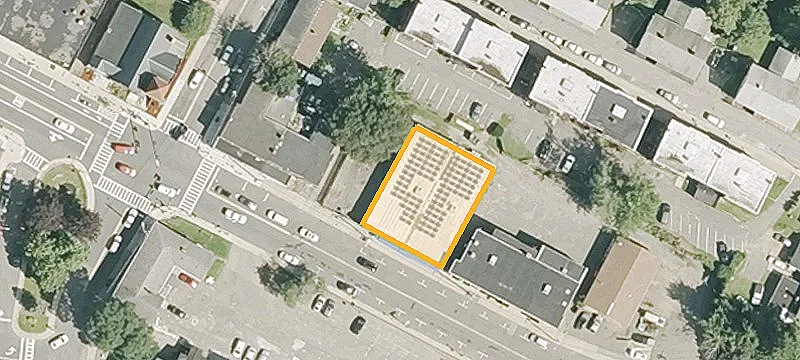23 Main St