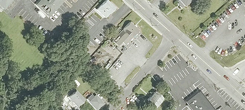 717 Fall Riv Ave