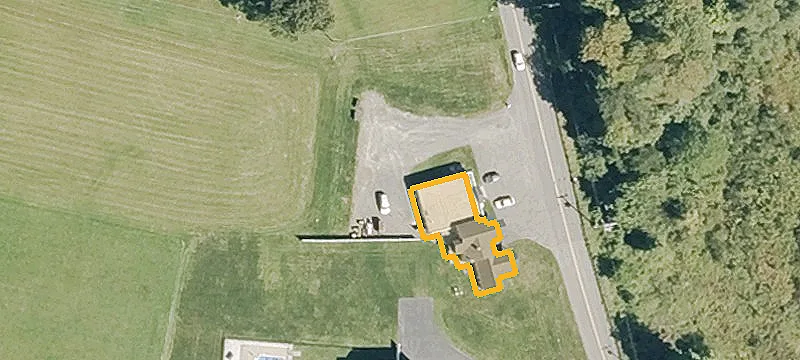 402 Colrain Rd