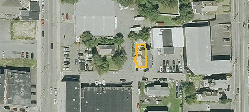 14 Washburn Ave