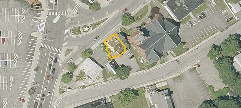 7 Kenoza Ave, Unit 13