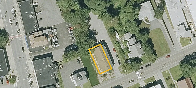 28 Webster St