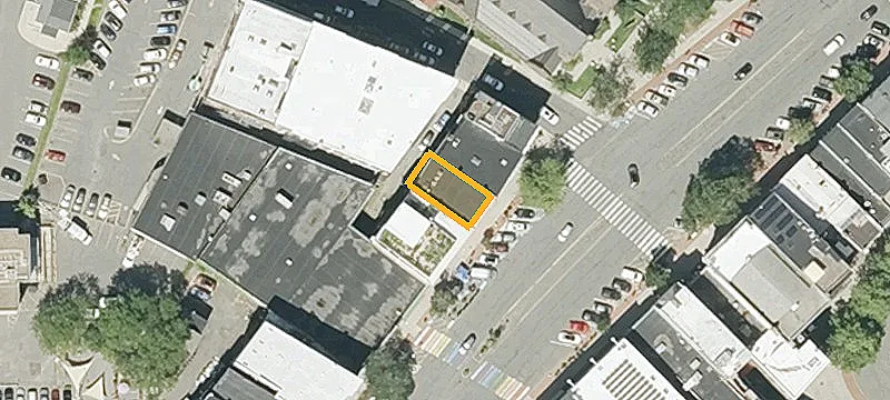 147 Main St
