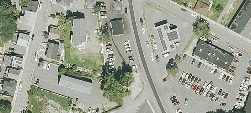 11 Bch St