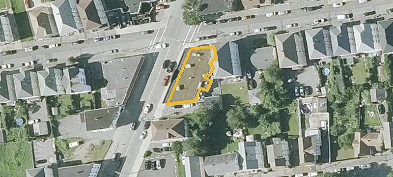 428 Belleville Ave, Unit 438