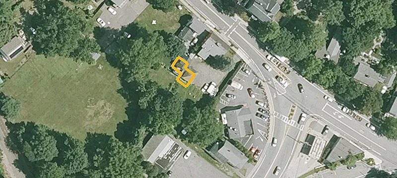 82 High St