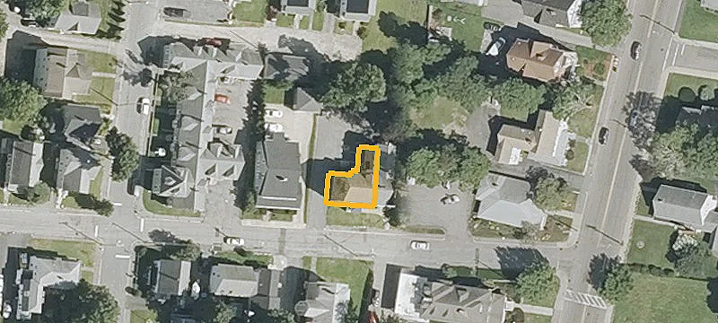 19 Division St