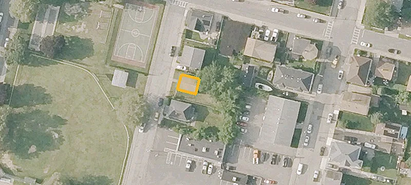 43 Stinziano St