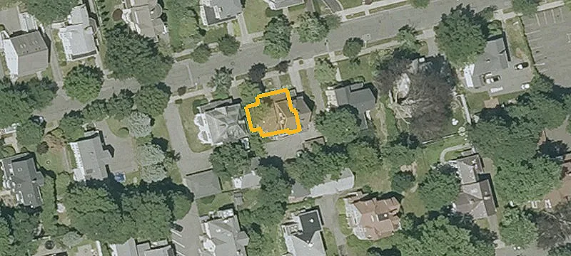 22 Yale Ave