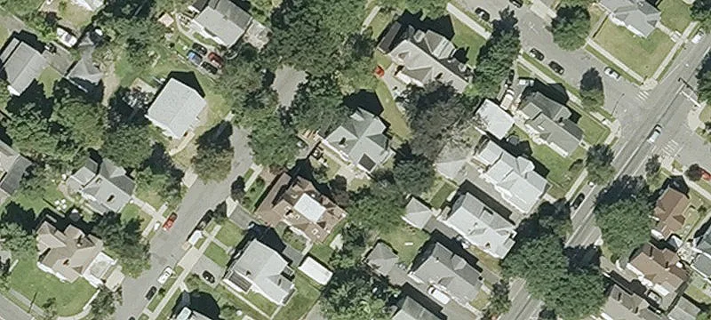 214 Oak St