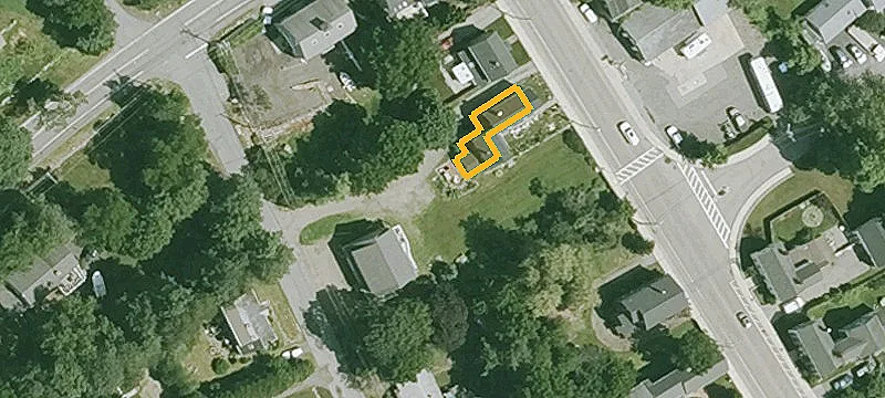 7 Main St