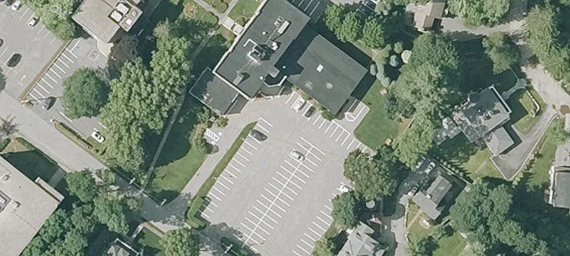 16 Laurel Ave