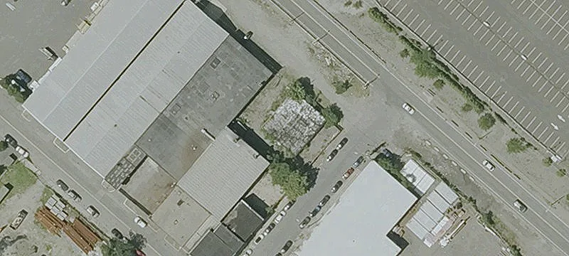 330 C St