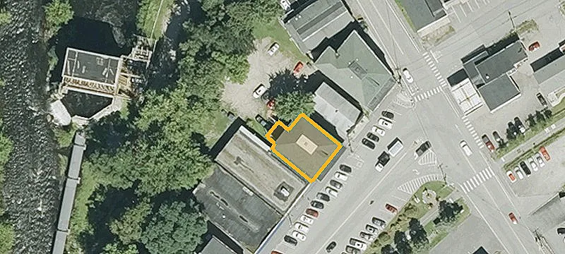 158 Main St