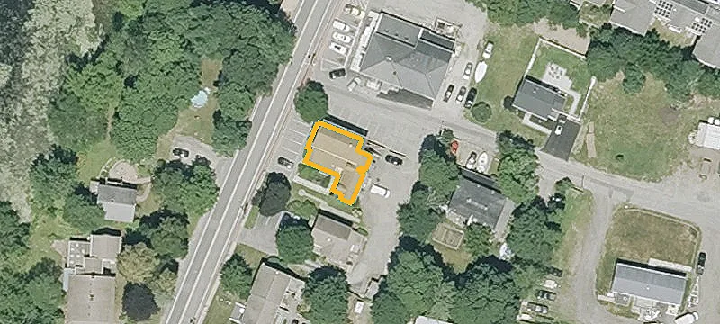 36-38 Country Way
