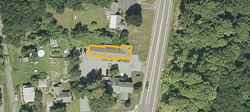 1492 Main St