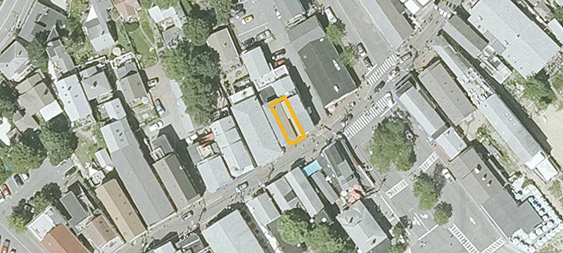 304 Commercial St
