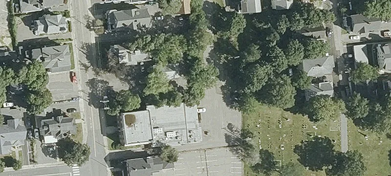 39 Bank St