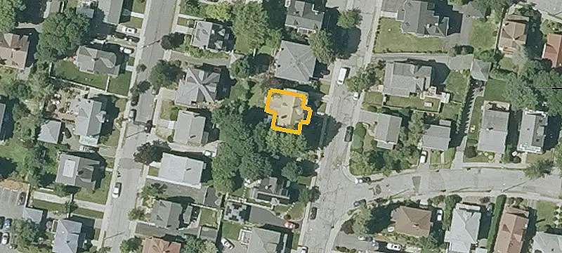 24 Hillside Rd, Unit 1