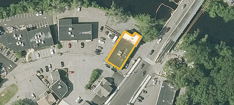 33 Highland Ave