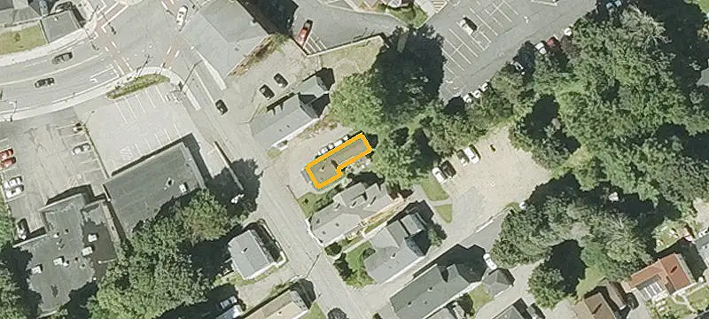 7 Maple St