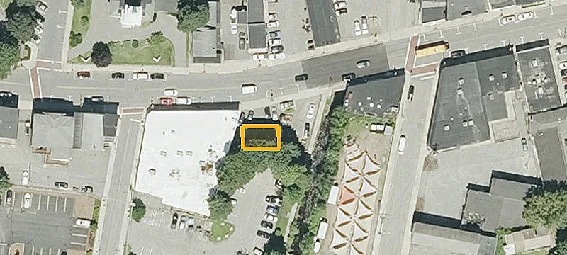 123 Main St