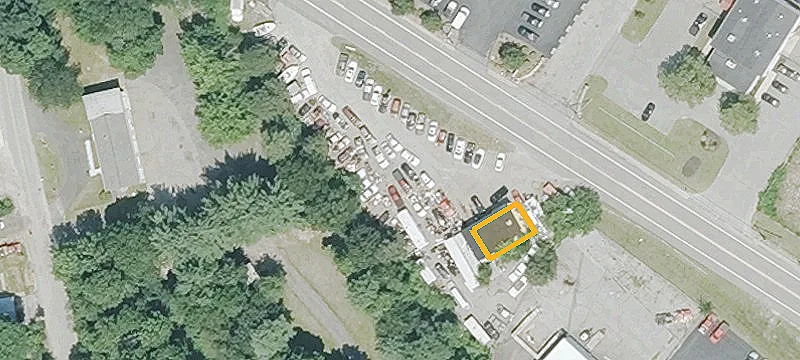 709 Quaker Hwy