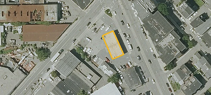 151 Old Colony Ave