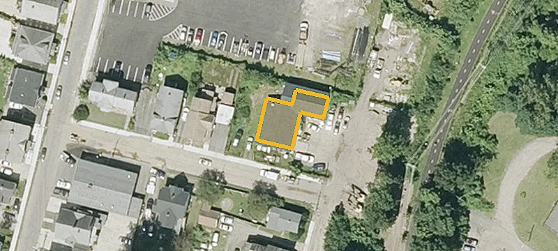 11 Dwight St
