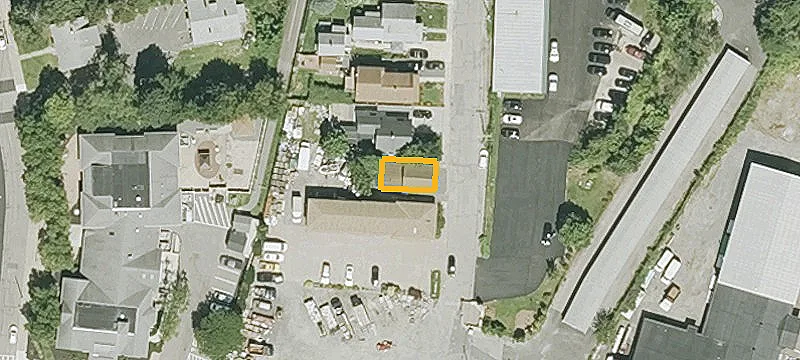43 Pond St