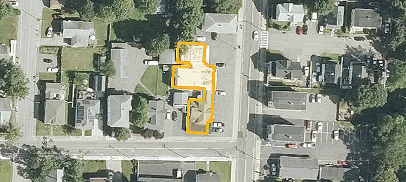 245 Main St