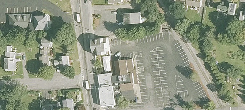 40 Main St
