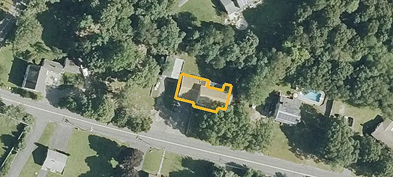 3 Howland Rd