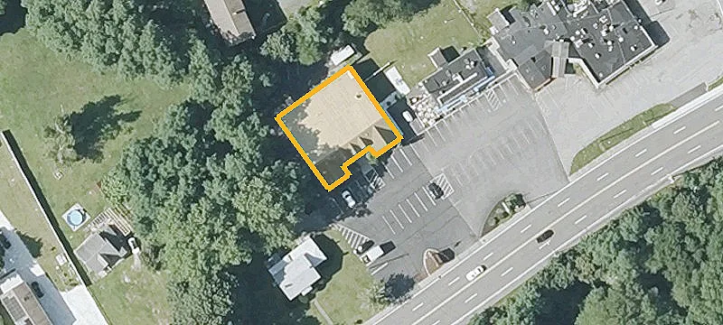 81 12th Fairhaven Rd