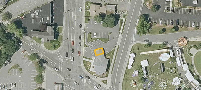 240 Main St