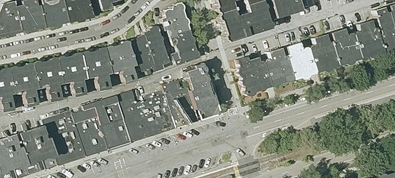 79 Ayr Rd