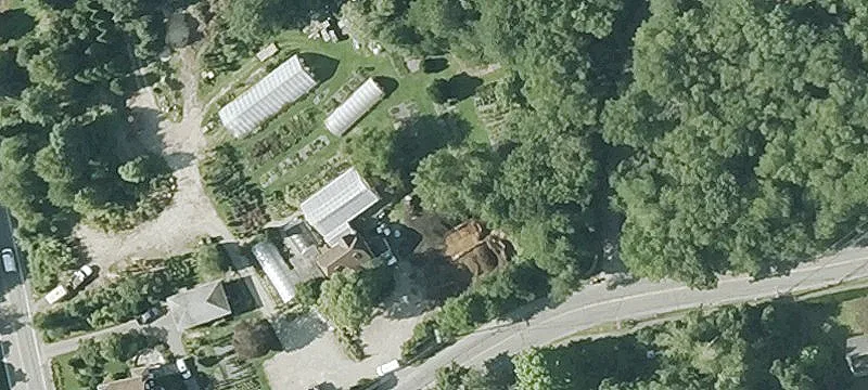 525 Russells Mls Rd