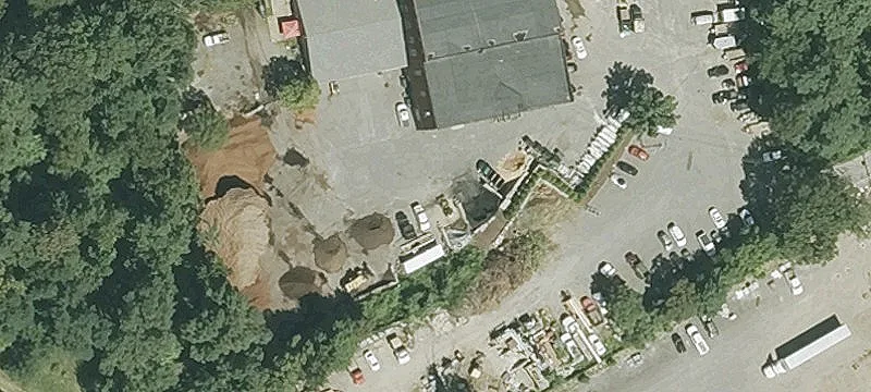 494 Franklin St
